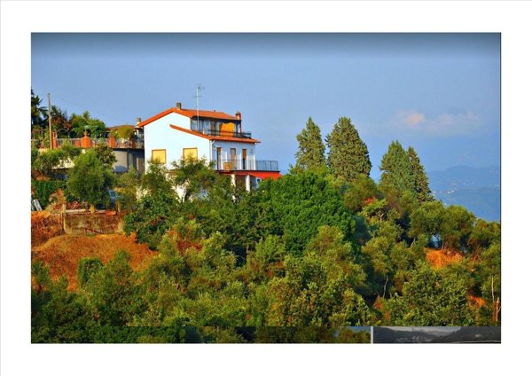 appartamento in vendita a Vezzano Ligure in zona Valeriano