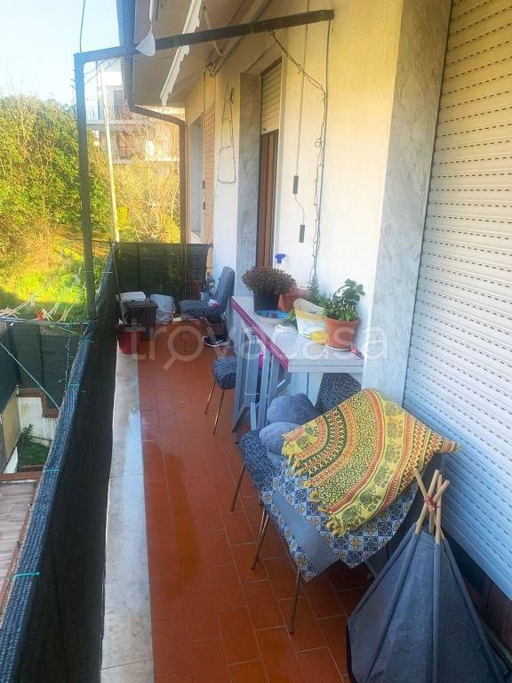 appartamento in vendita a Vezzano Ligure