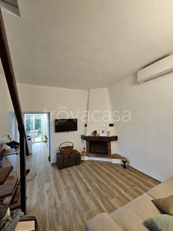 casa indipendente in vendita a Vezzano Ligure in zona Valeriano