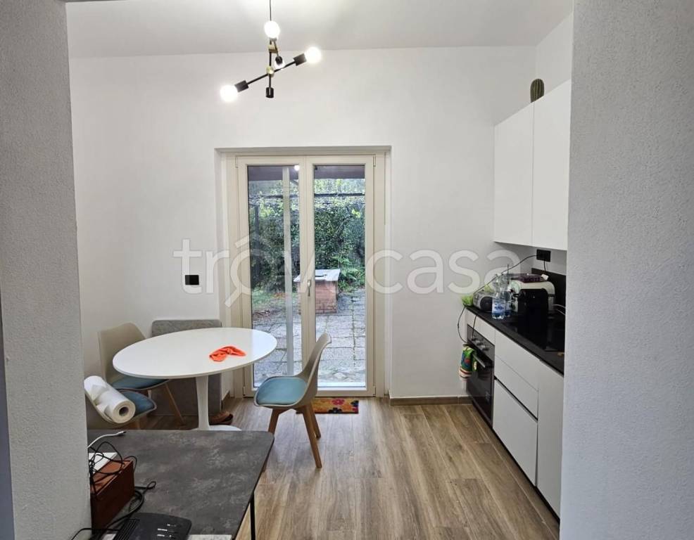 casa indipendente in vendita a Vezzano Ligure