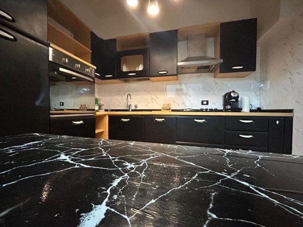 appartamento in vendita a Vezzano Ligure