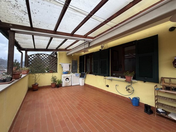 appartamento in vendita a Vezzano Ligure