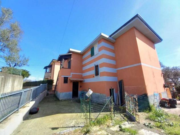 casa indipendente in vendita a Vezzano Ligure in zona Prati