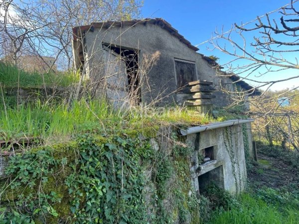 casale in vendita a Vezzano Ligure