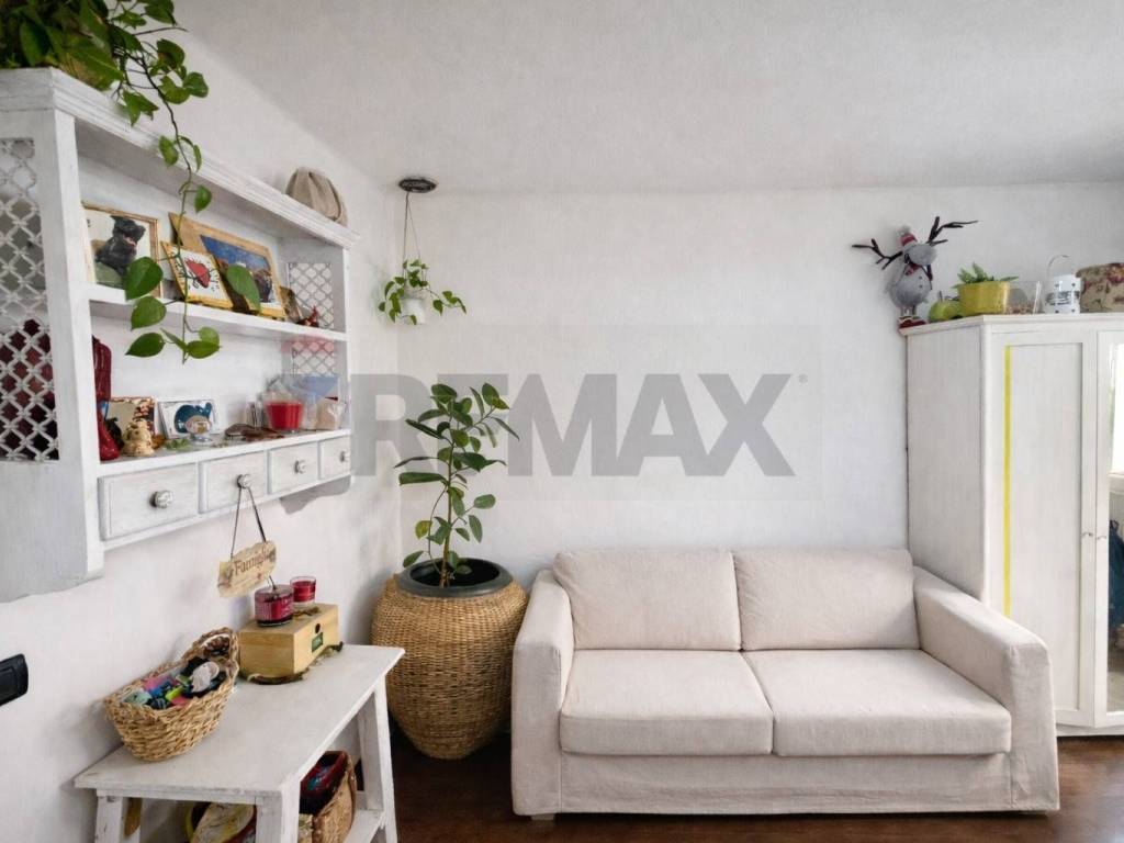 appartamento in vendita a Vezzano Ligure