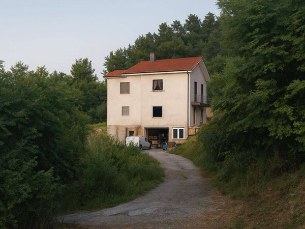 casa indipendente in vendita a Vezzano Ligure
