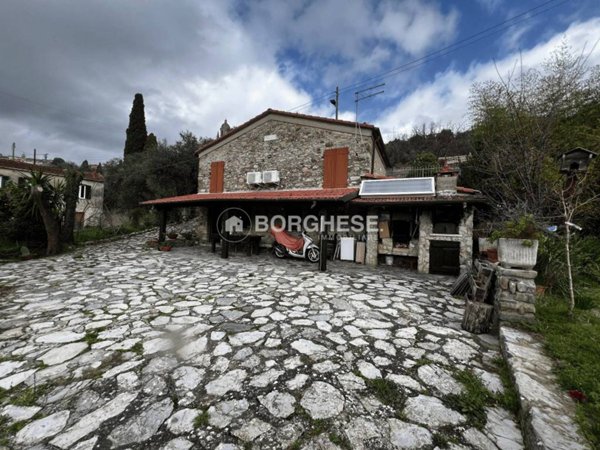 casa indipendente in vendita a Vezzano Ligure in zona Prati