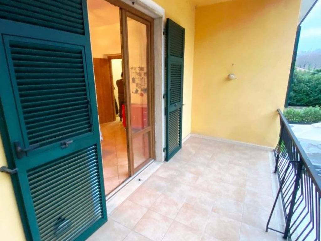 casa indipendente in vendita a Vezzano Ligure in zona Valeriano
