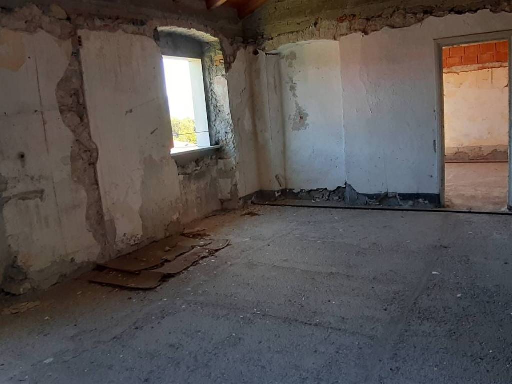 casa semindipendente in vendita a Vezzano Ligure