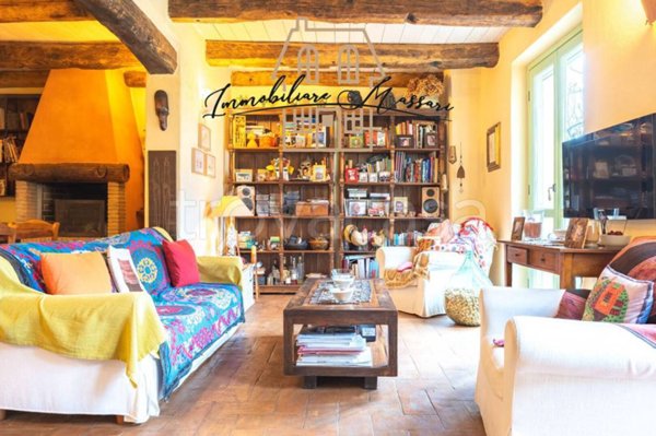 casa indipendente in vendita a Vezzano Ligure