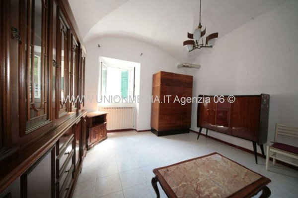 appartamento in vendita a Vezzano Ligure