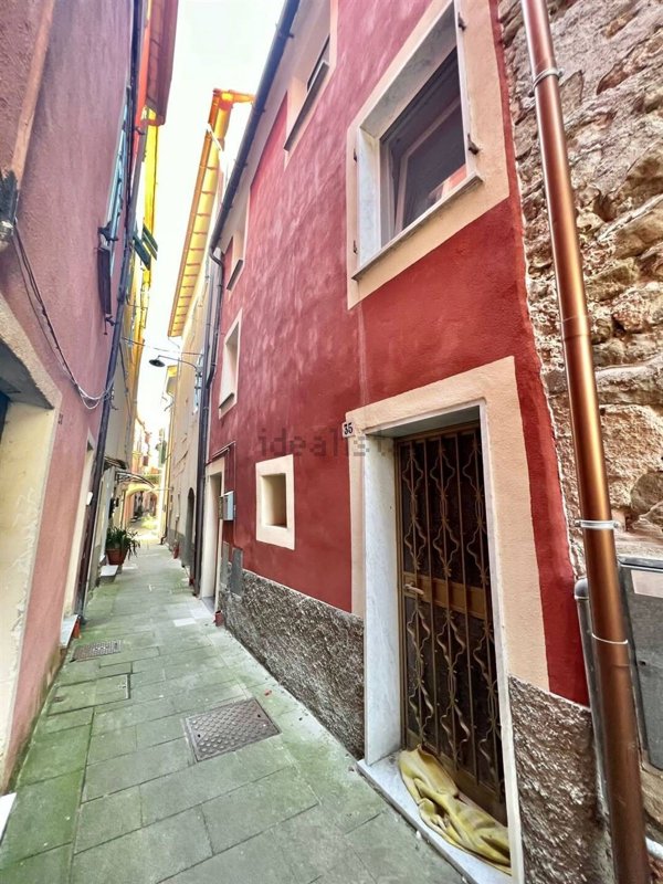 appartamento in vendita a Vezzano Ligure in zona Valeriano