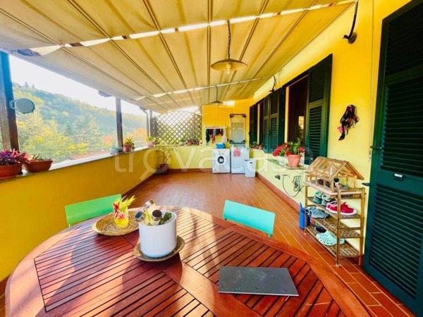 casa indipendente in vendita a Vezzano Ligure