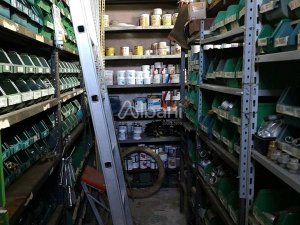 negozio in vendita a Vezzano Ligure