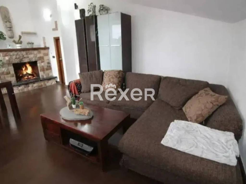 appartamento in vendita a Vezzano Ligure