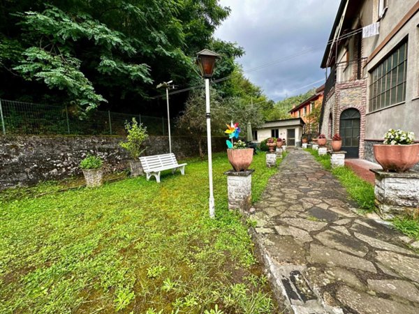 casa indipendente in vendita a Vezzano Ligure in zona Prati