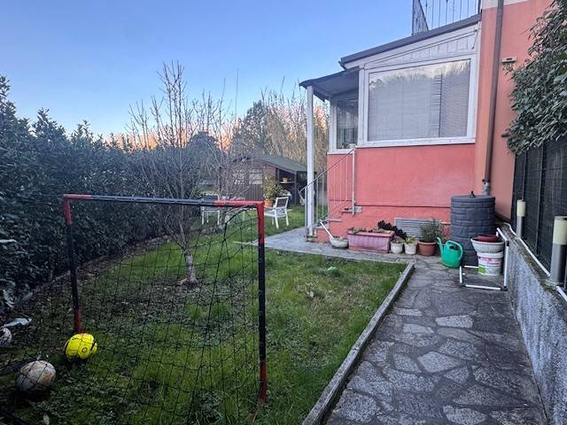 casa indipendente in vendita a Vezzano Ligure in zona Valeriano