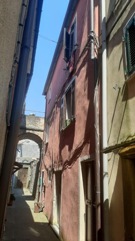 casa indipendente in vendita a Vezzano Ligure in zona Valeriano