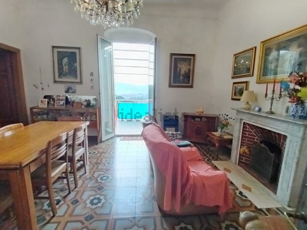 appartamento in vendita a Vezzano Ligure
