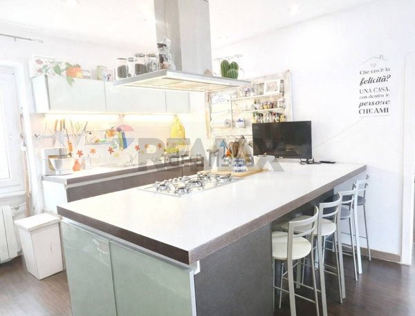 appartamento in vendita a Vezzano Ligure