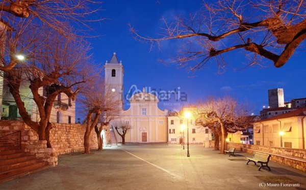 casa indipendente in vendita a Vezzano Ligure
