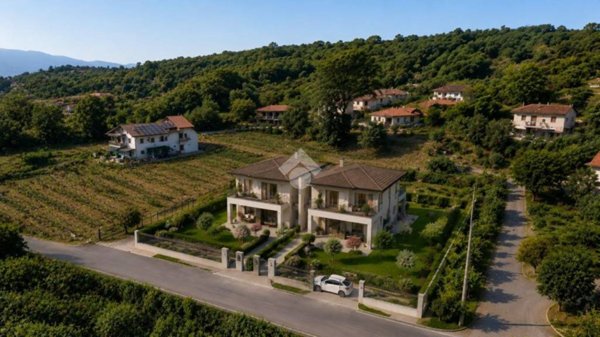 casa indipendente in vendita a Vezzano Ligure in zona Prati