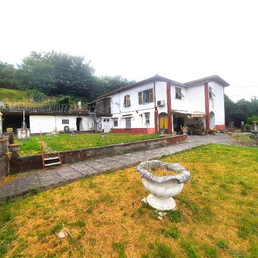 casa indipendente in vendita a Vezzano Ligure in zona Prati