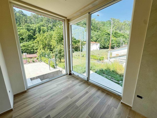 appartamento in vendita a Vezzano Ligure in zona Prati