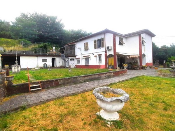 casa indipendente in vendita a Vezzano Ligure in zona Prati