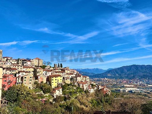appartamento in vendita a Vezzano Ligure in zona Prati