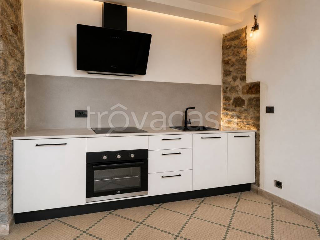 casa indipendente in vendita a Vezzano Ligure