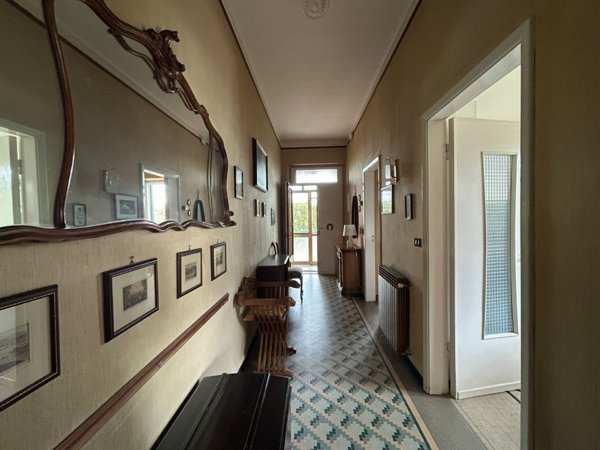 casa indipendente in vendita a Vezzano Ligure