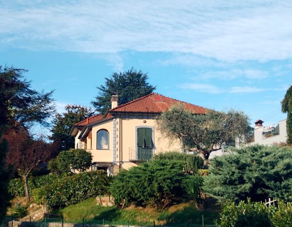 casa indipendente in vendita a Vezzano Ligure in zona Prati