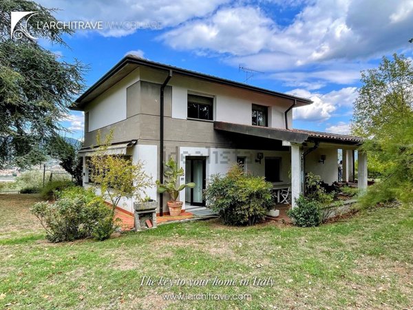 casa indipendente in vendita a Vezzano Ligure in zona Prati