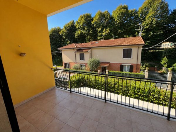 casa indipendente in vendita a Vezzano Ligure in zona Lagoscuro