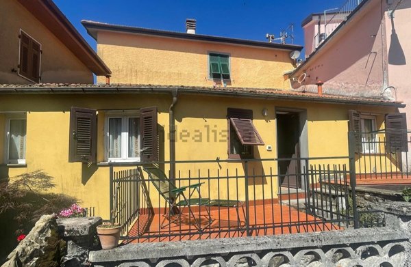 appartamento in vendita a Zignago in zona Serò