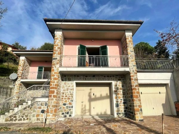 casa indipendente in vendita a Zignago in zona Serò