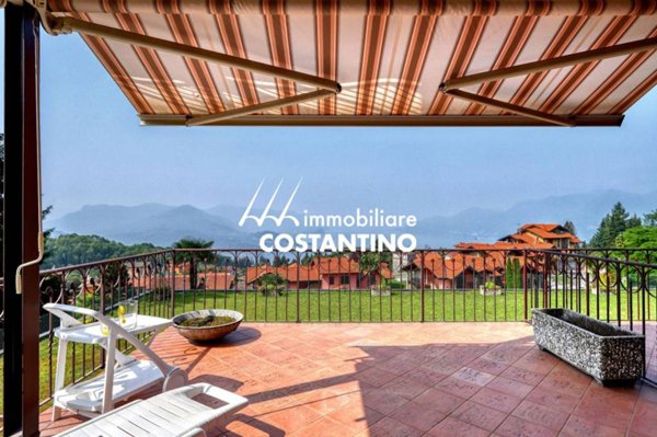 appartamento in vendita ad Agra