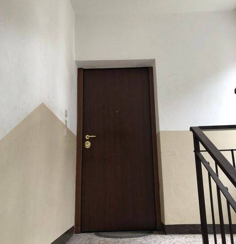 appartamento in vendita ad Agra