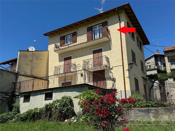 appartamento in vendita ad Agra