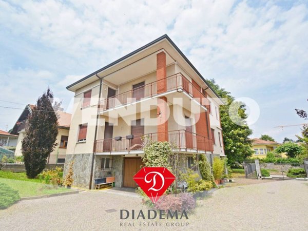appartamento in vendita ad Albizzate