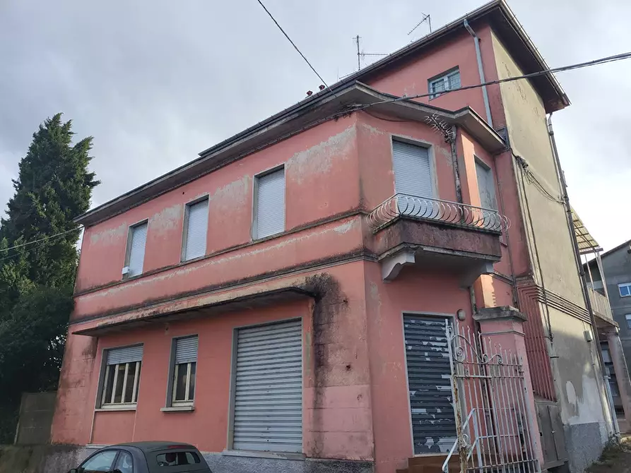locale commerciale in vendita ad Albizzate