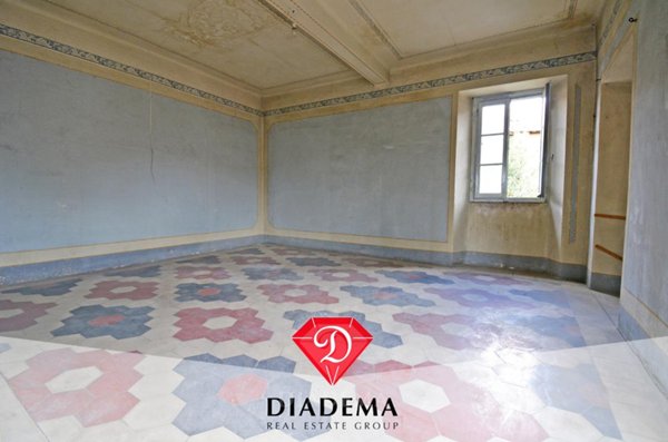 casa indipendente in vendita ad Albizzate