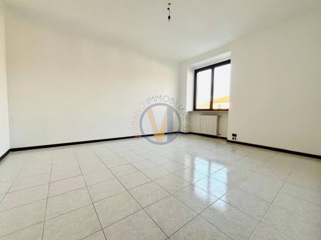 appartamento in vendita ad Albizzate