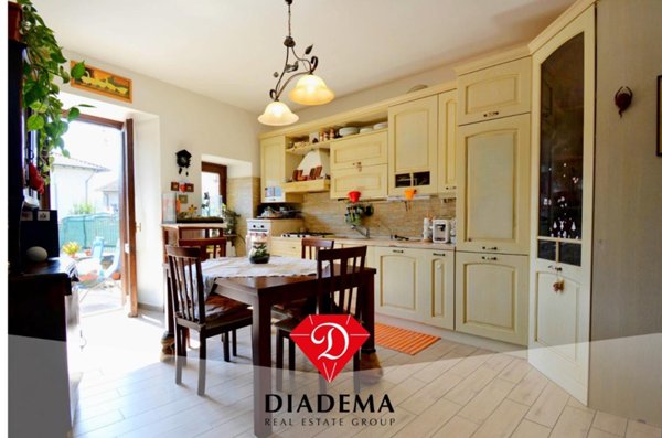 appartamento in vendita ad Albizzate