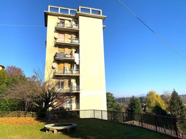 appartamento in vendita ad Albizzate