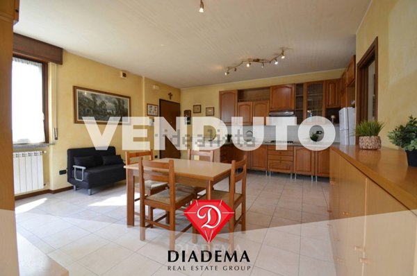 appartamento in vendita ad Albizzate