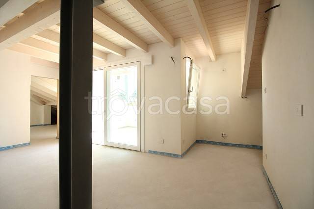 appartamento in vendita ad Albizzate
