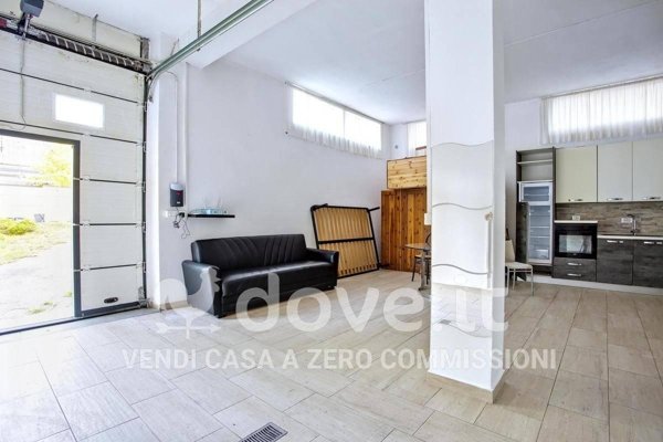appartamento in vendita ad Albizzate