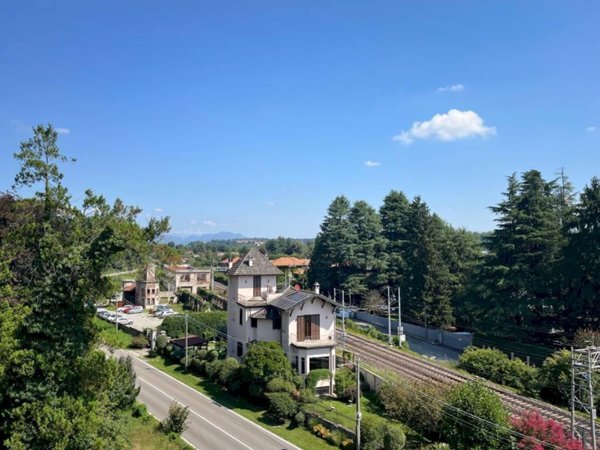 appartamento in vendita ad Albizzate